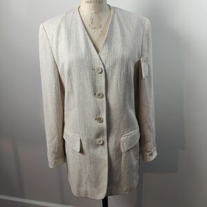 Tailored Cream Textured Single-Breasted Blazer
